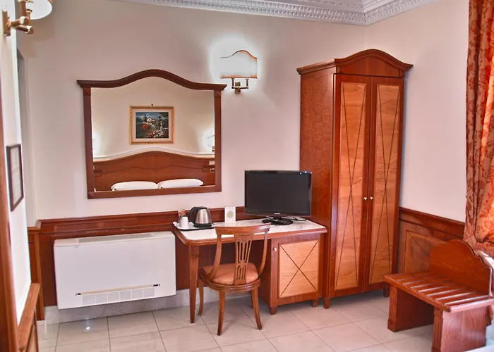 Hiberia 3* Rome
