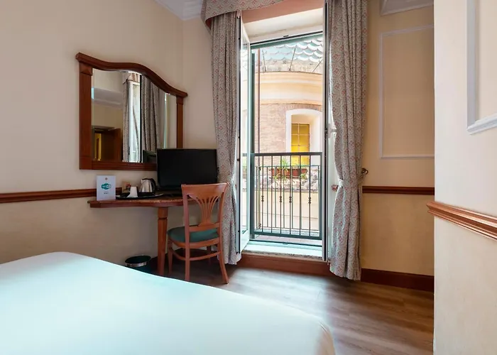 Hiberia Hotel 3*