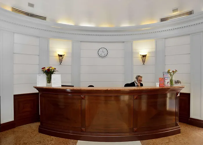 Hiberia Hotel 3*
