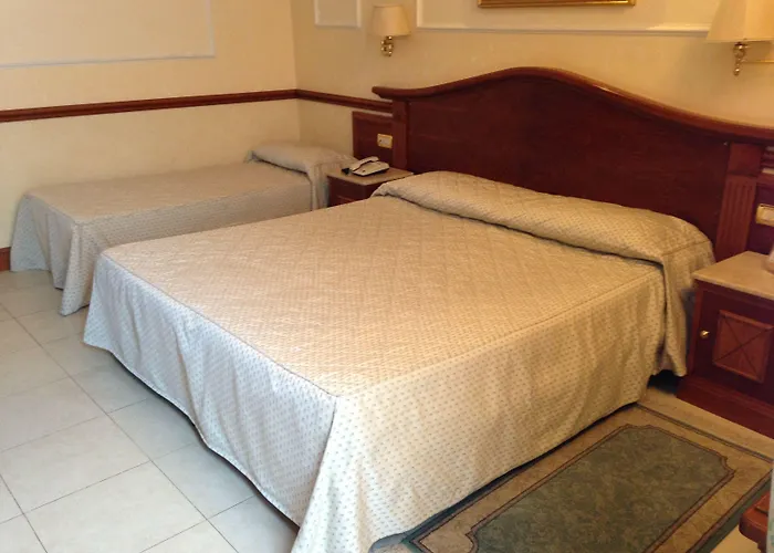 Hiberia 3*
